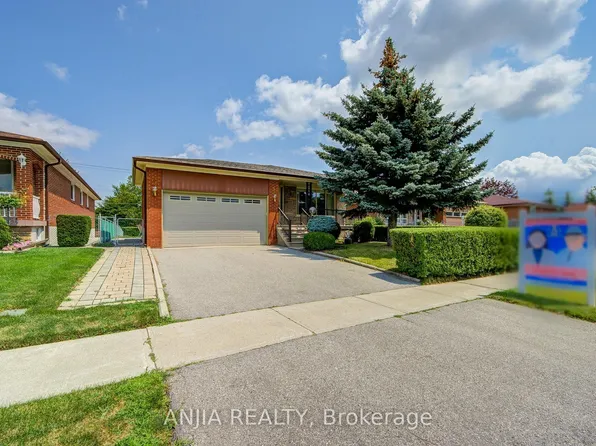 5 Brantford Dr, Toronto, ON M1W 1E2