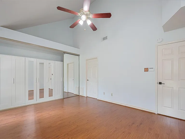 1103 Cheyenne Meadows Dr — Photo 41