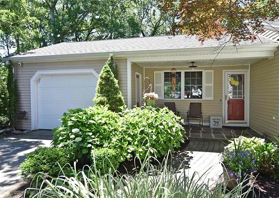 183 Warren Ave, Tiverton, RI 02878 Zillow
