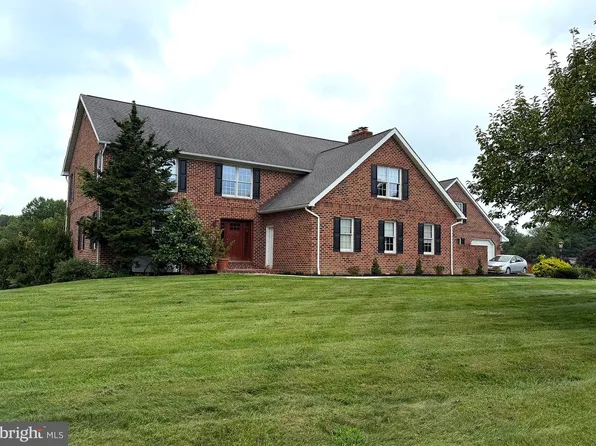 4 Country Hill Ct, Kingsville, MD 21087