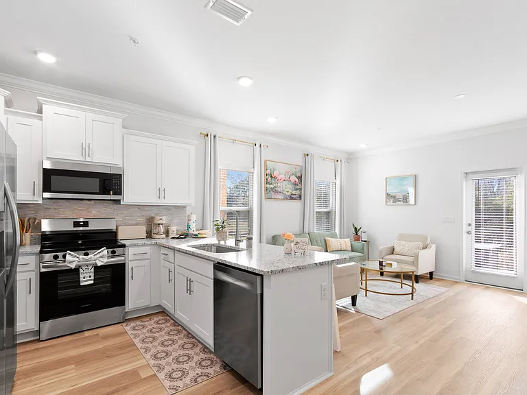 4310 Lost Bay Dr #4310 — Photo 5