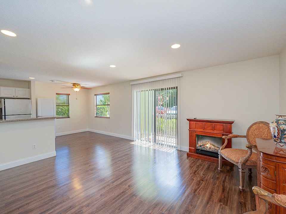 Breakwater Villas Condominiums 1115 3rd Ave Vero Beach FL Zillow