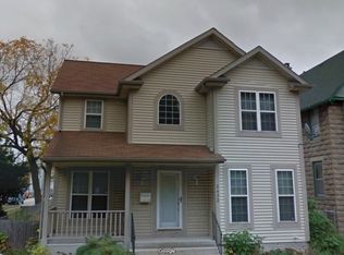 2432 N 14th St, Milwaukee, WI 53206