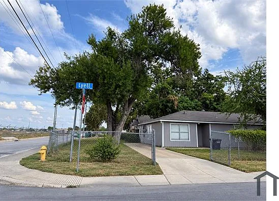 272 Fay Ave #1
