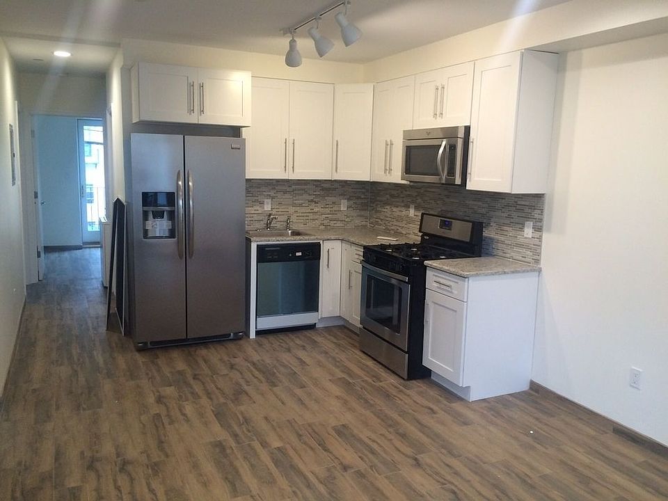 1st image of 3234 43rd St