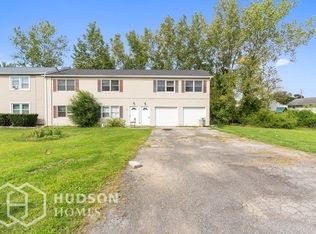 15 Williamsburg Dr #1, Newburgh, NY 12550