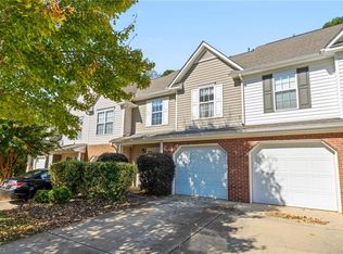 6321 Double Eagle Dr, Whitsett, NC 27377