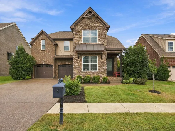 1018 Laffite Way, Gallatin, TN 37066