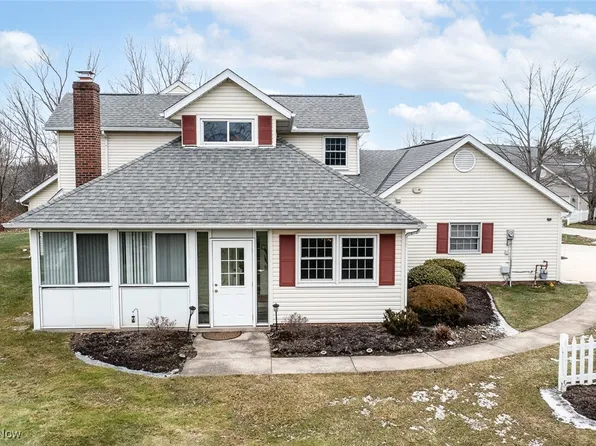 1360 Old Mill Path, Broadview Heights, OH 44147