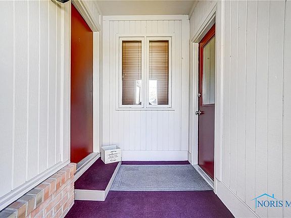 4th image of 27 Meadowpond Dr