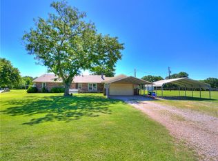 18 Cedar Ln, Shawnee, OK 74801