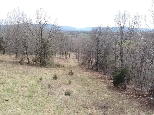 123 Highway, Hasty, AR 72640