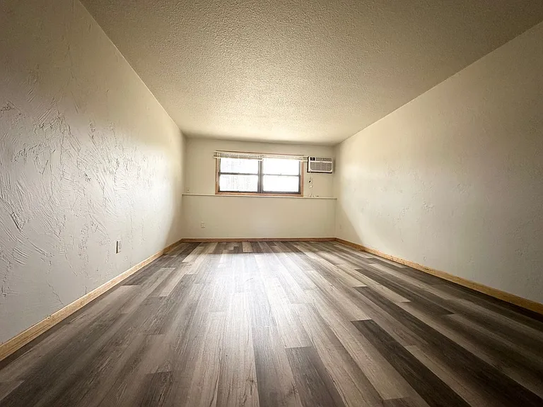 2238 Imperial Ln — Photo 10
