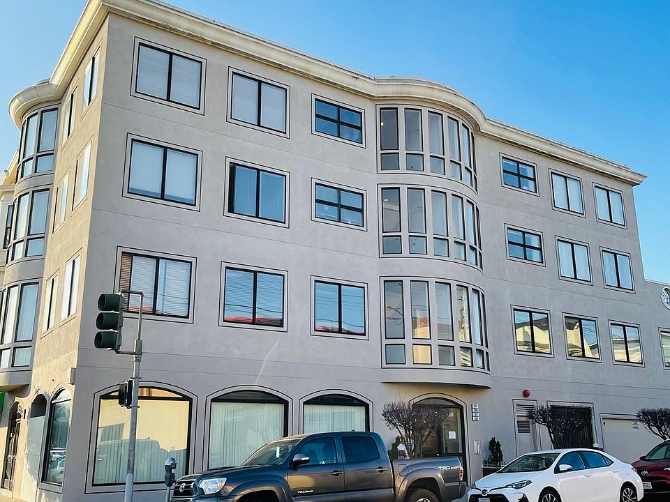 1st image of 391 4th Ave