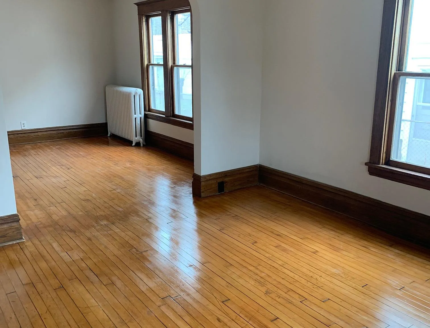 4 bed, 1800 sqft, $2,200 — Photo 3