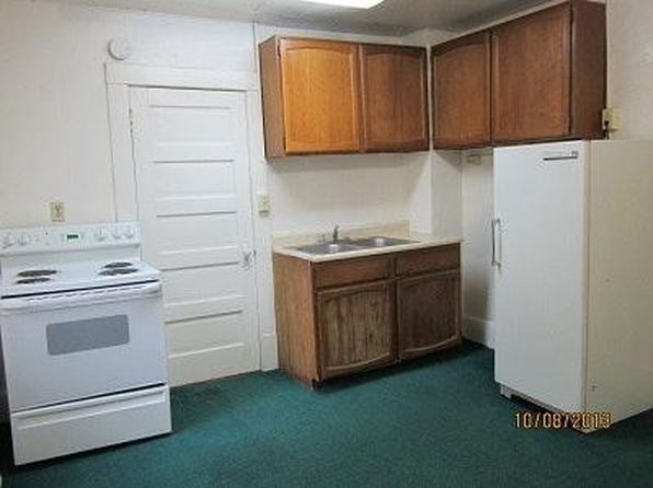 110 7th St APT 3