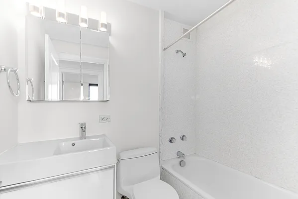 Rented by Compass | media 22