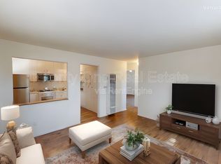 6023 Severin Dr, La Mesa, CA 91942