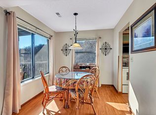 503 Coachgate Ct, Ballwin, MO 63021