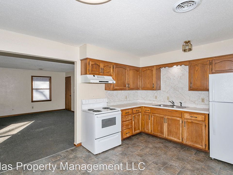 1st image of 804 S Saint Louis St #3