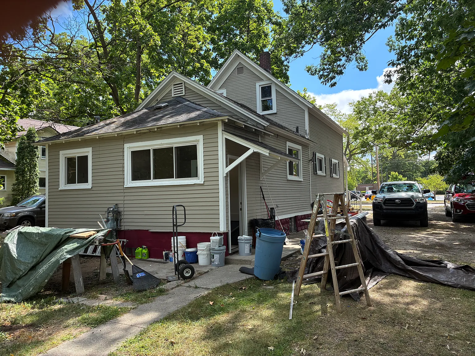 3 bed, 1250 sqft, $2,500 — Photo 3