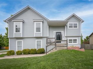245 W Cheyenne St, Gardner, KS 66030