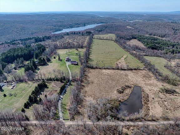 2nd image of 604 Long Pond Rd