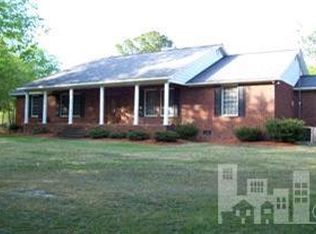 180 N Tip Scott Ln, Mount Olive, NC 28365