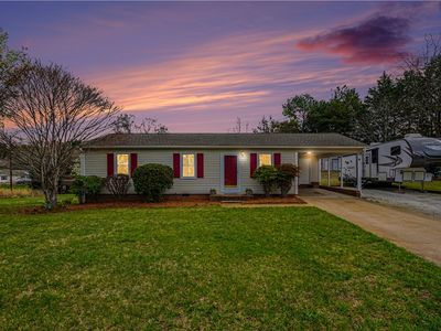 242 Vera Holliday Rd, Six Mile, SC, 29682