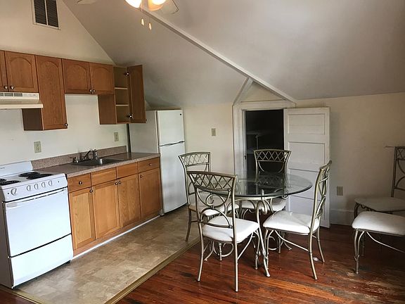 2nd image of 86 Kirkham St #3