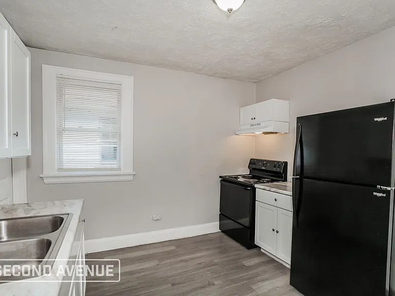 3772 W Liberty St — Photo 8