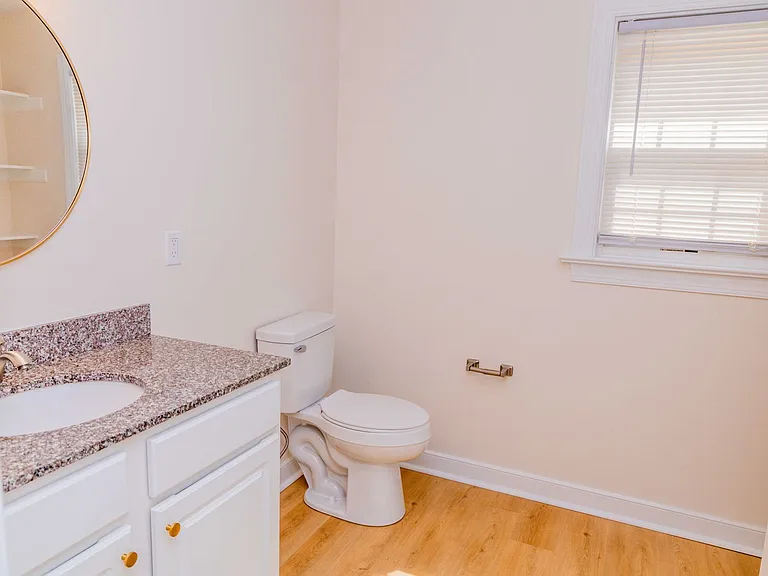 103 Cresap Rd — Photo 44