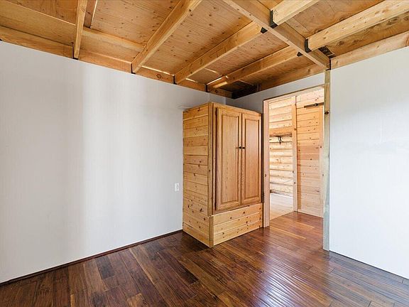 21st image of this home