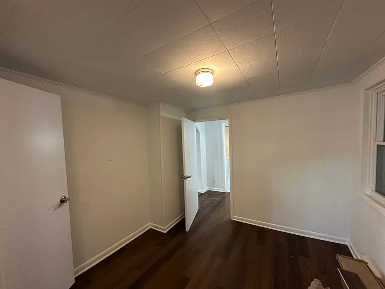 49 Waterfall Rd — Photo 7