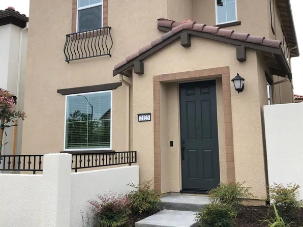 2125 Pleasant Grove Blvd, Roseville, CA 95747