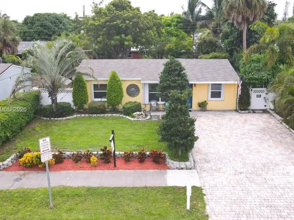 6270 SW 18th Ct, North Lauderdale, FL 33068
