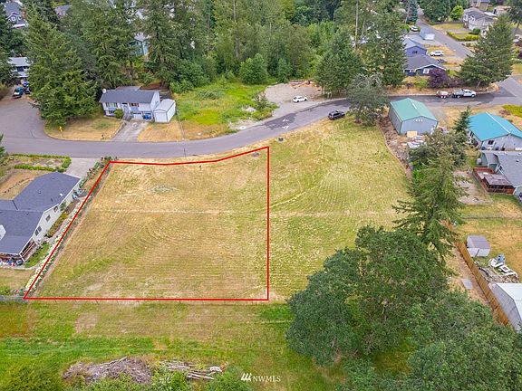3rd image of 16314 17th Avenue Ct E