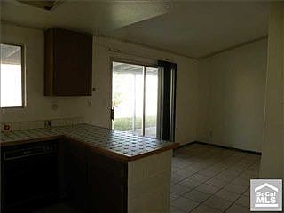 4th image of 10515 Danbury Ave