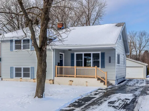 5504 Lyman Ave, Downers Grove, IL 60516