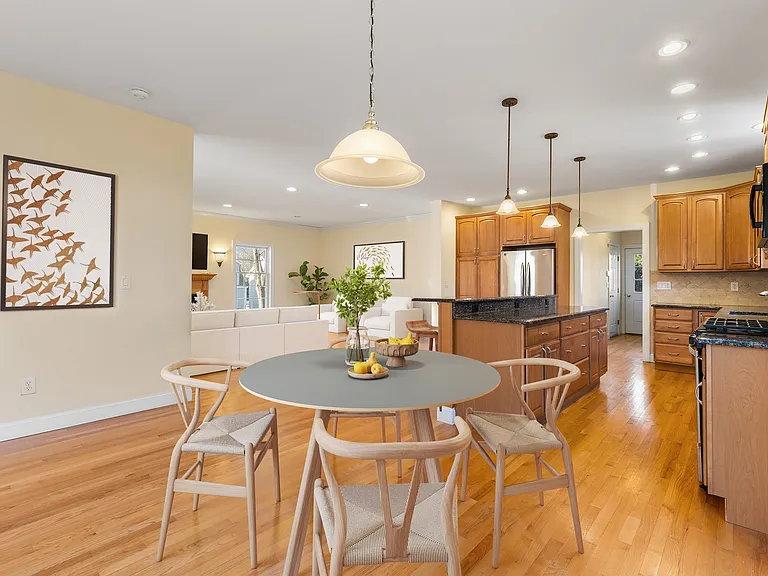 243 Knollwood Ave #1 — Photo 12