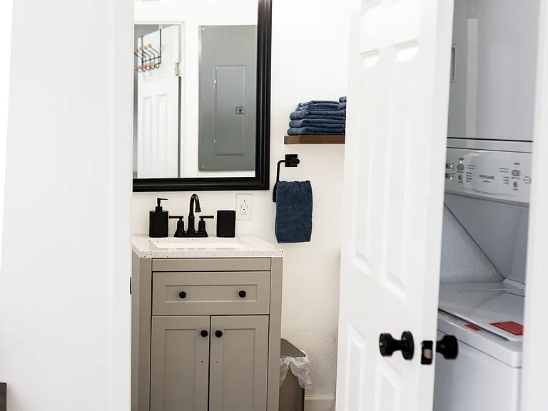 211B Ramsey Loop #211B — Photo 13