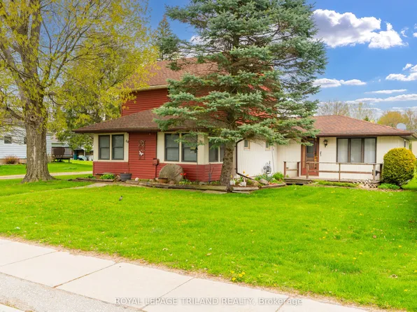 64 Wellington Ave, Southwest Middlesex, ON N0L 1A0