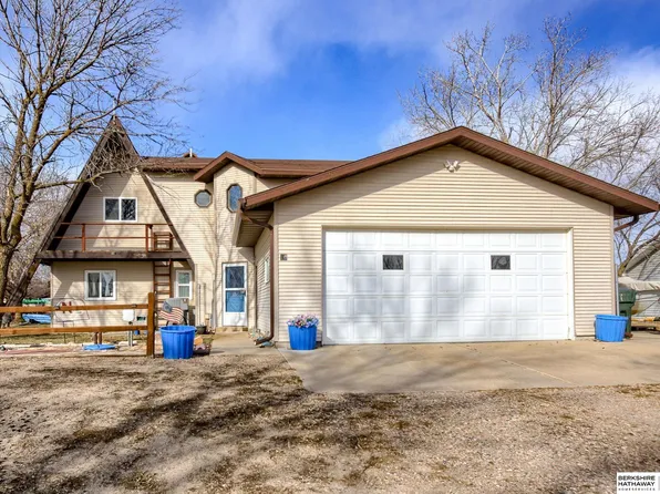 10 Fire Fly Dr, Columbus, NE 68601