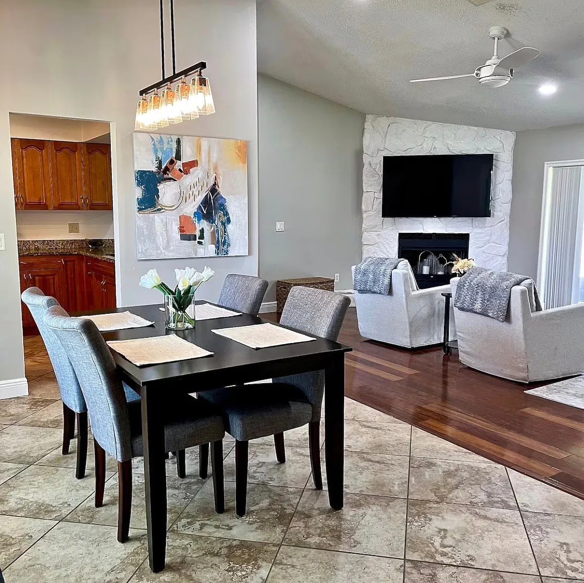 3 Bedroom 2 Bath Single Family Home on Quiet Street — Photo 1