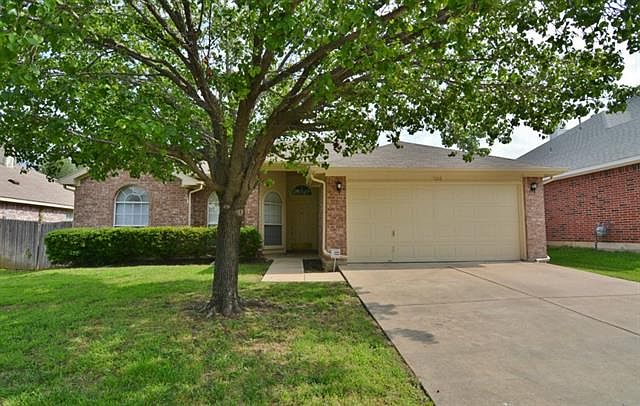 1st image of 926 Winterwood Ct