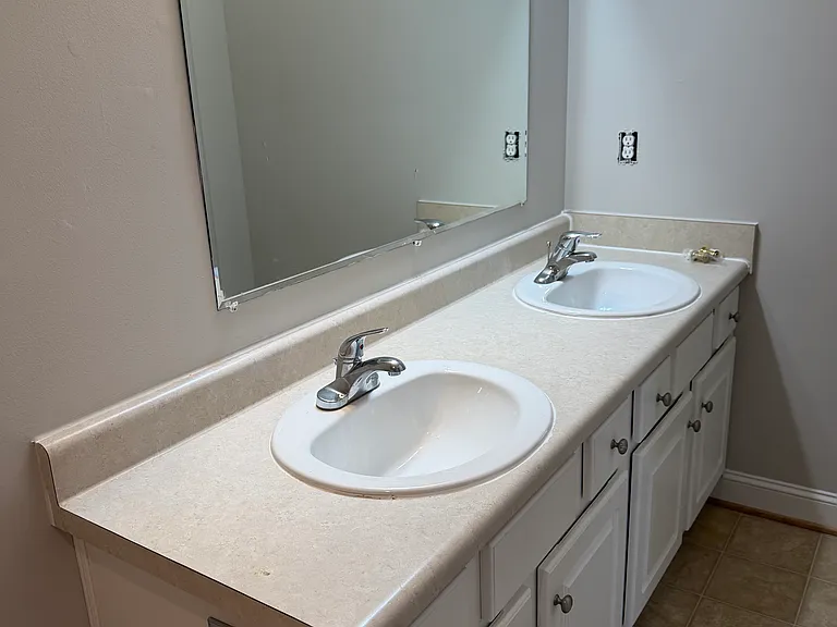 3600 Old Forest Rd #15 — Photo 7