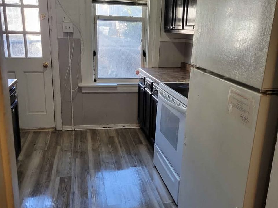 1st image of 2351 Logan St