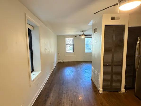 2223 N Hoyne Ave APT 1R, Chicago, IL 60647