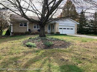 6186 Willow Hwy, Grand Ledge, MI 48837