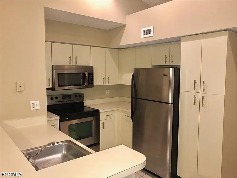 13555 Eagle Ridge Dr #936 — Photo 12